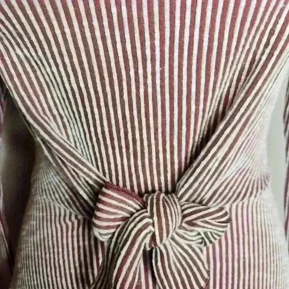 Caution to the wind women's striped peplum blouse size XS - Picture 4 of 6